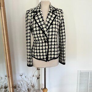 Peck & Peck Collection Black & White Houndstooth